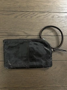 Hobo International Sable Wristlet Black Leather - Picture 1 of 7