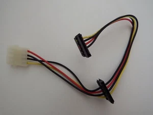 Molex Male to 2 x SATA Female Socket Power Cable/Lead Converter/Adapter - Picture 1 of 6