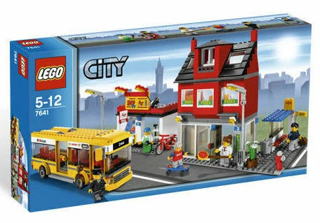 LEGO CITY: City Corner (7641) - Image 1 of 1
