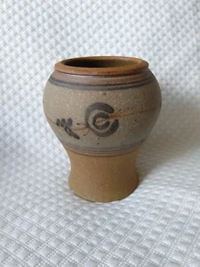 ADAMS STUDIO POTTERY CORSET SHAPED VASE - Picture 1 of 10