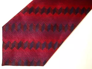Vtg Kenneth Cole Mens Necktie Tie Pink Purple Geometric Silk 60" - Picture 1 of 4