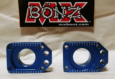 BLOQUES DE EJE DE RUEDA TRASERA YAMAHA YZ125 2002-2024 YZ125X BLOQUES DE AJUSTE DE CADENA YZ125 Foto 1 de 4