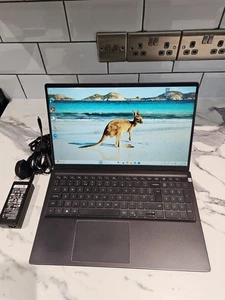 Excellent Dell Vostro 5510 15.6" Laptop i5 11th Gen / 16gb / 256nvme Excellent - Picture 1 of 11