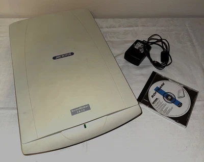 Microtek ScanMaker 3830 Scanner mit Netzteil & Software-CD - Bild 1 von 4