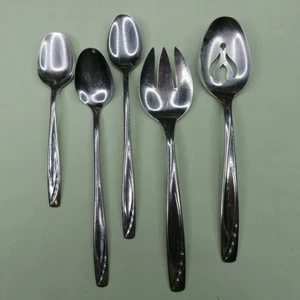 International Lawncrest Lot of 5 2 Iced Tea 1 Teaspoon Pierced Serving Meat - Picture 1 of 9