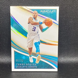 2019-20 Panini Immacolata Blu /10 Terry Rozier #9 - Foto 1 di 2