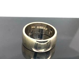 Women's Wedding Band 14k Yellow Gold Ring 8mm Wide Estate Jewelry Size 7 - Picture 1 of 14