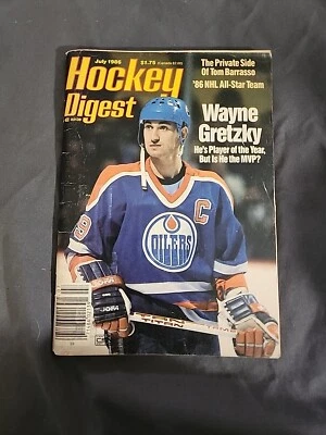 Wayne Gretzky Edmonton Oilers Hockey Digest July 1986 No Label - Image 1 of 4