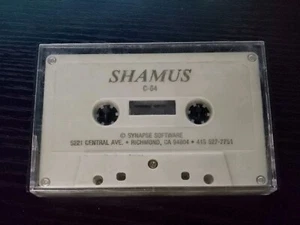 Shamus Commodore 64 gioco cassetta Synapse Software California 1983 raro vintage - Foto 1 di 5