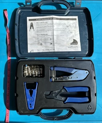 Kit de herramientas CATV para conexiones de cable de compresión - DataShark PA70019 - con estuche Foto 1 de 4