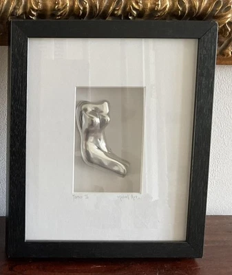 Impresionante arte de metal peltre enmarcado coleccionable 'torso II', hecho en Australia Foto 1 de 4