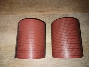 Goma de pared de ladrillo de pueblo de Navidad que obtienes 2. Piezas de 2 pies de largo - Imagen 1 de 3