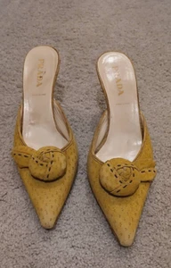 Vintage Suede PRADA Leather Pointy Toe Kitten Heal Mules Olive Color, Size 5.5 - Picture 1 of 2