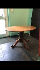 Mamor Tisch Oval , Fusse aus Holz