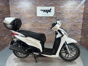 Kymco People 125 - EXCELLENT CONDITION - NEW MOT - NATIONWIDE DELIVERY - Picture 1 of 13