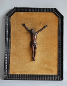 Christ en bois sculpté - France - 18/19ème siècle - Photo 1/10