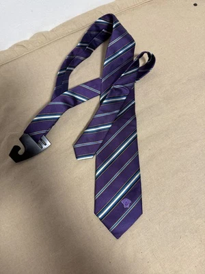 Corbata Versace Para Hombre Púrpura Rayas 100% Seda Hecha en Italia Logo Medusa Tejida Lujo Foto 1 de 4