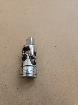 Blue Point 3/8" Drive Chrome Universal Swivel Socket BLPUJ38 - Image 1 of 4
