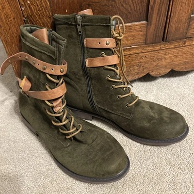 Botas de combate Pierre Dumas de gamuza caqui vintage para mujer• Talla 10 Foto 1 de 4