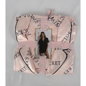 Victoria's Secret Pyjama-Set glasierter Satin kurz rosa Logo Damen Größe Medium neu - Bild 1 von 4