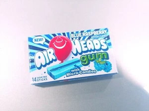 Air Heads Gum pack Blue Raspberry w/ micro candies 14 sticks suger free - Picture 1 of 11
