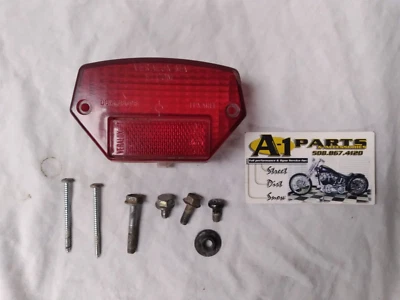 Lente de luz trasera para ciclomotor OEM HONDA PA50 I PA50 II 33703-148-860 Foto 1 de 3