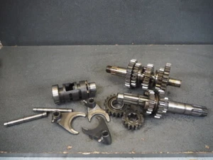 GEAR BOX SUZUKI DR250 82 19115 - Bild 1 von 10