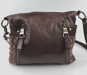 B. MAKOWSKY Leather Purse Brown Rose Gold Studded Crossbody Zip Pockets Cheetah - Picture 1 of 19