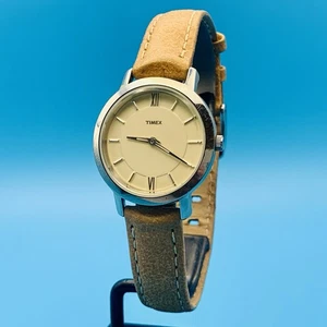 TIMEX T2M538 2009 Women’s Fashion Quartz Wristwatch Leather Band Working Cond - Picture 1 of 19