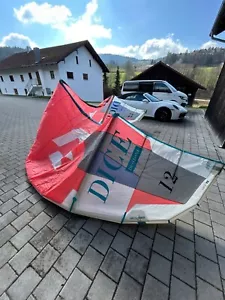 Duotone Tubekite Dice: rot /weiß 2021 - Größe 12.0 qm, Sonderfarbe - Bild 1 von 8