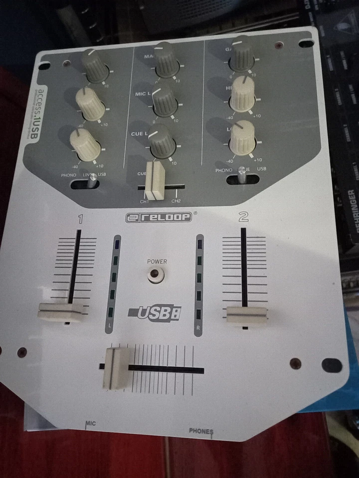 MIXER DJ RELOOP ACCESS 1.USB - Imagen 1 de 1