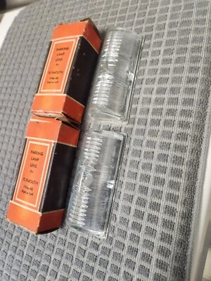 NORS MOPAR 1946 1947 1948 PLYMOUTH P-15 PAIR GLASS PARK PARKING LIGHT LENSES Foto 1 de 2