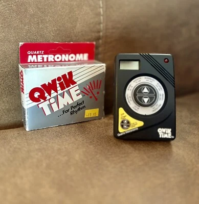 Qwik Time Quartz Metrónome QT-3, Herramienta de tempo/ritmo (memoria) de músico ~ Nuevo en caja Foto 1 de 4