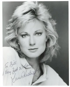 June Chadwick. Sci fi V TV series villain. Riptide. 8x10 b&w signed photo. COA - Picture 1 of 2