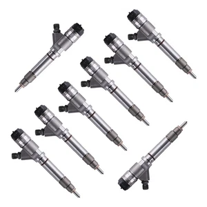 8x Diesel Injector for GMC Savana Sierra Chevy Silverado 2500 3500 06-07 6.6L - Foto 1 di 12