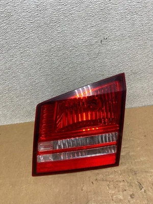 Dodge Journey 2009 2010 2011 pasajero derecho luz trasera interior OEM V5178 DW Foto 1 de 4