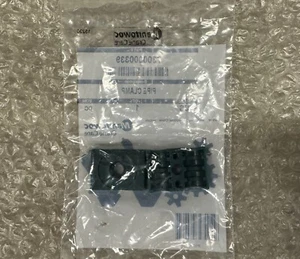 MANITOWOC GROVE STRAP RETAINING P/N 7300000339 (4EA) - Picture 1 of 3