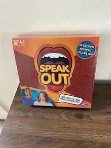 Hasbro Speak Out Board Game Family Ridiculous Mouthpiece Challenge - Picture 1 of 5