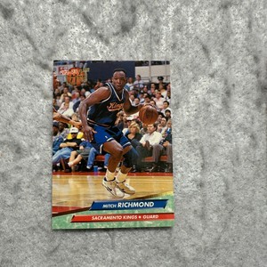 1992-93 Fleer Ultra NBA Card Clarence Weatherspoon RC Philadelphia 76ers #335
