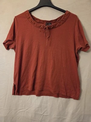 Blusa frontal com babados laranja tamanho 2XL - Imagem 1 de 4