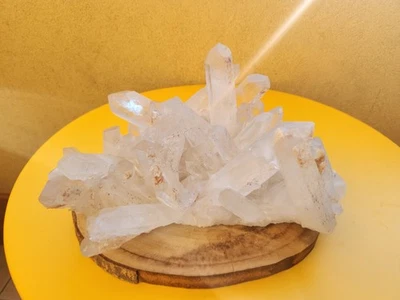 RARE Amas de cristal de roche – 6,25 kg – Quartz naturel de Madagascar – Grande - Photo 1/4