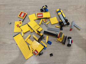 LEGO City: LEGO City Truck (3221)  Incomplete set