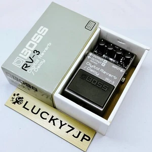 Pedal de efectos de guitarra BOSS RV-3 con caja Digital Reverb Delay USADO Envío gratuito - Imagen 1 de 13