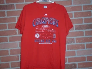 BOSTON RED SOXS VINTAGE 2007 WORLD SERIES CHAMPIONS ROSTER TSHIRT-TIM WAKEFIELD - Picture 1 of 3