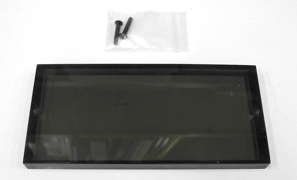 Cubierta de seguridad de plexiglás UREI 2 RU para modelos de media rack, usada, buen estado.  Foto 1 de 1