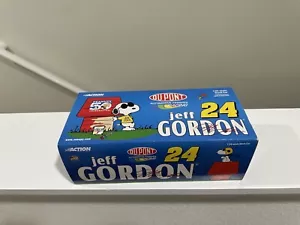 Jeff Gordon #24 DuPont/PEANUTS 50th Celebration 2000 Chevrolet Monte Carlo - Picture 1 of 7