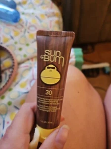 Sun Bum Premium Moisturizing Sunscreen Lotion SPF 30 ~ Travel Size 1 Fl Oz #4D - Picture 1 of 1