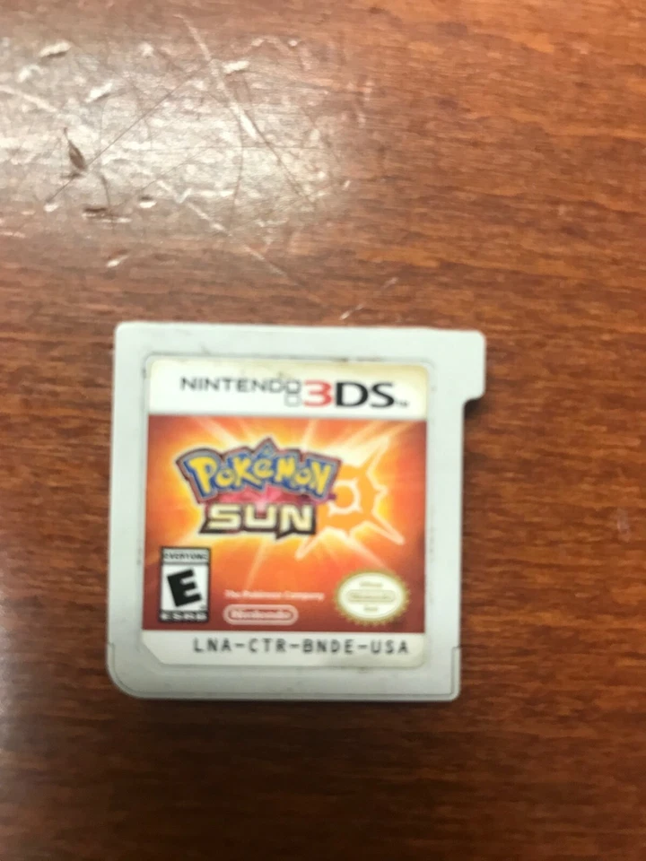 Pokémon Sun (Nintendo 3DS, 2016) - Image 1 of 1
