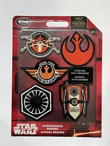 Tienda Disney Star Wars El Despertar de la Fuerza Insignias Bordadas NUEVAS Total 5 Insignias - Imagen 1 de 2