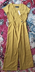 NUEVO CON ETIQUETAS Francesca’s Azul Lluvia Mostaza Amarillo Talla S Cuello en V Pantalones Ligeros Mameluco HN - Imagen 1 de 8